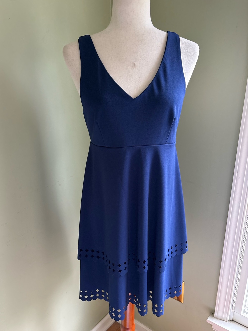 Susana Monaco blue sleek sundress size M. 2 tiers/dot cut out. Beautiful shape!